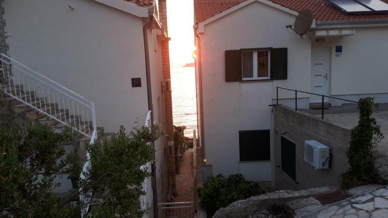 Apartments Nevjestic Primošten Exteriér fotografie